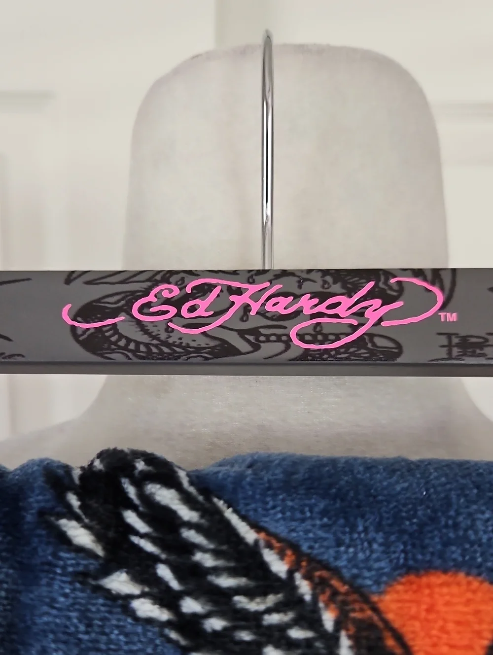 Ed Hardy NWT Plush Oversized Throw